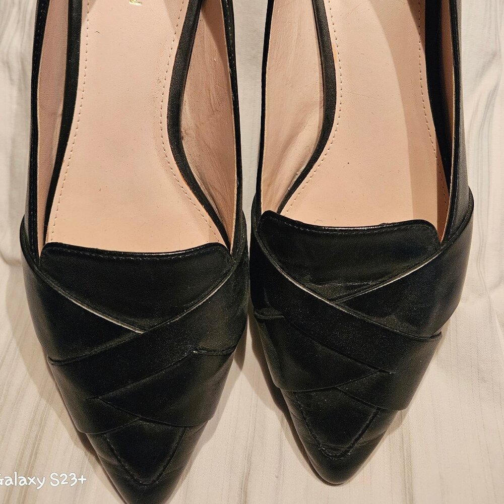 Black Cole Haan loafer style shoes, 5 1/2